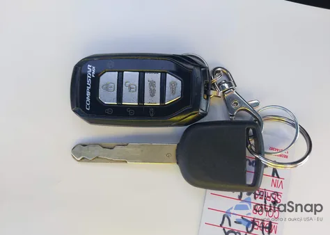 2017 Honda Hr-V Lx из США, поврежденный, VIN 3CZRU5H32HG701597